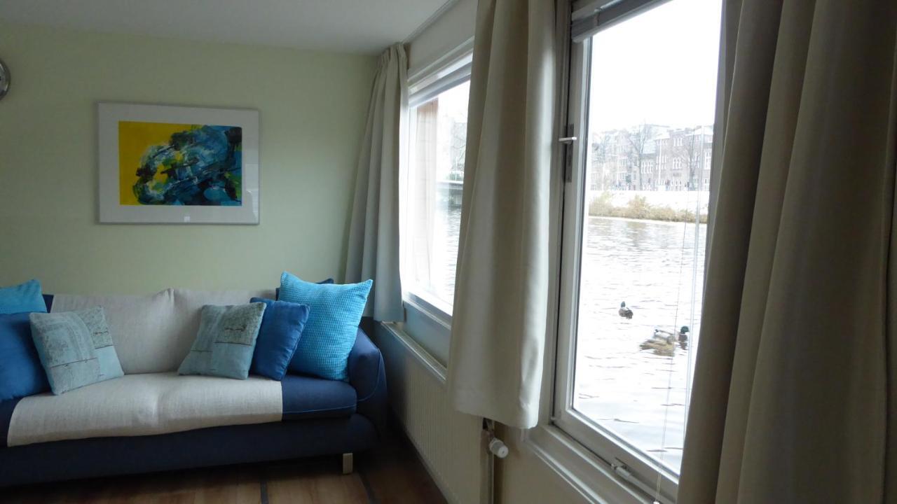 Appartamento Houseboat In The Center, 5 Min Walk To Tropical Museum, Free Wifi! Amsterdam Esterno foto