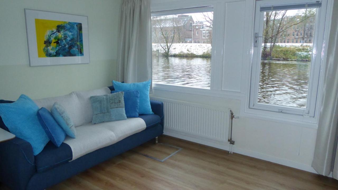 Appartamento Houseboat In The Center, 5 Min Walk To Tropical Museum, Free Wifi! Amsterdam Esterno foto